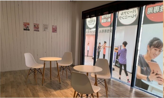 ファディーへ待つスペースはない